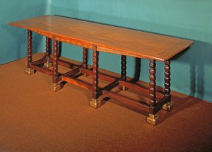 Hal tafel, ontworpen 1892-96